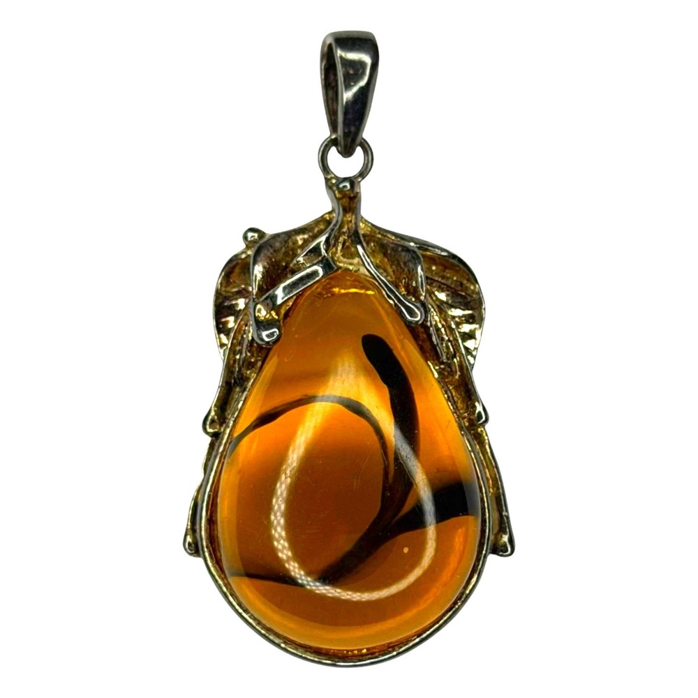 Vintage Pendant Faux Amber Silver Tone Leaf Design